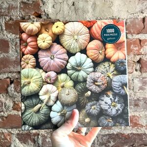 Galison 1000 Piece Heirloom Pumpkin Jigsaw Puzzle